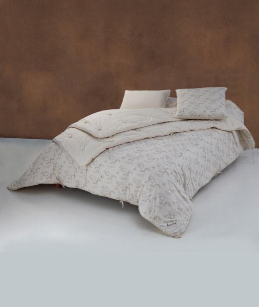 Couette été en laine légère 200 g/m² sur lit 2 personnes – Ardelaine