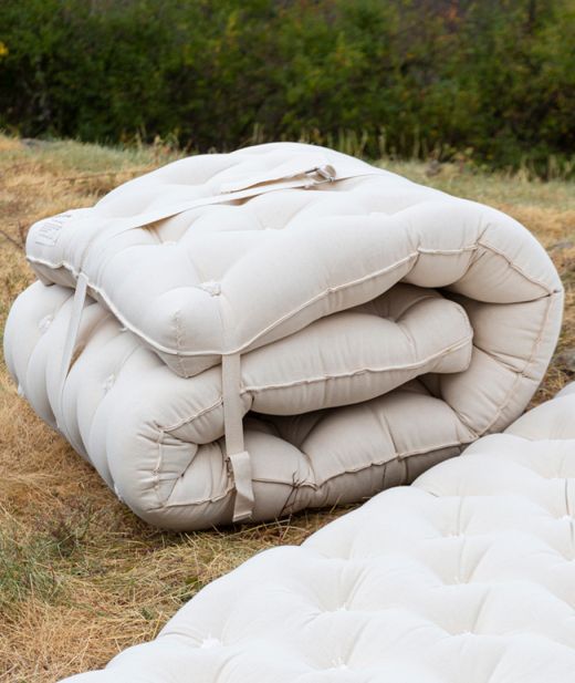 Matelas d'appoint pliable en pure laine