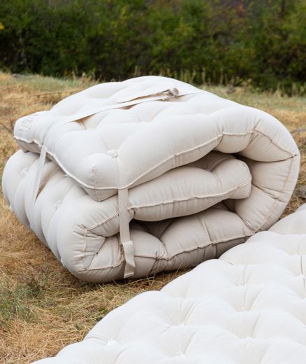 Matelas d'appoint pliable en pure laine